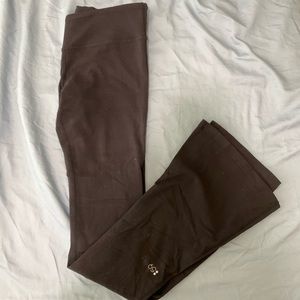 Splits59 | Raquel Flare Leggings